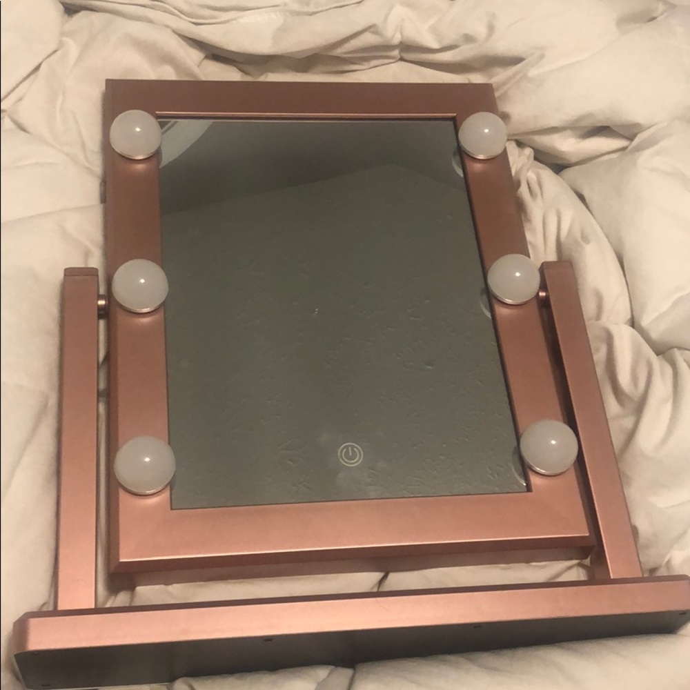 Vanity Mirror